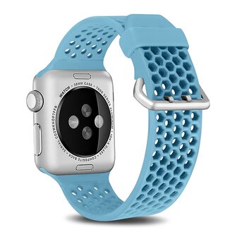 Bandje met gaatjes - Lichtblauw - Geschikt voor Apple Watch 38mm / 40mm / 41mm / 42mm