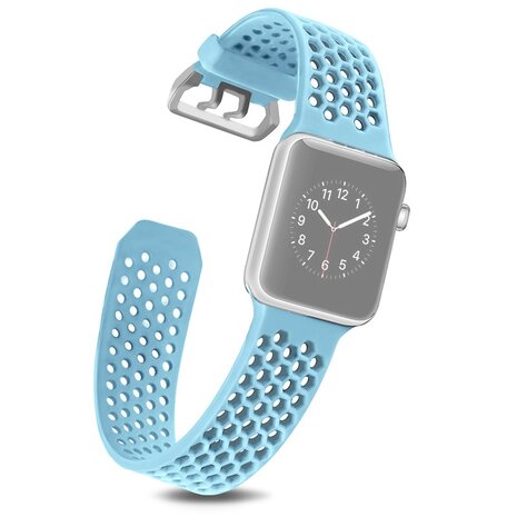 Bandje met gaatjes - Lichtblauw - Geschikt voor Apple Watch 44mm / 45mm / 46mm / 49mm